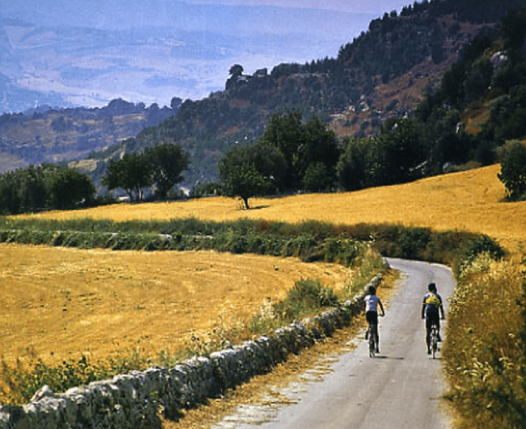 Best cycling routes in Italy