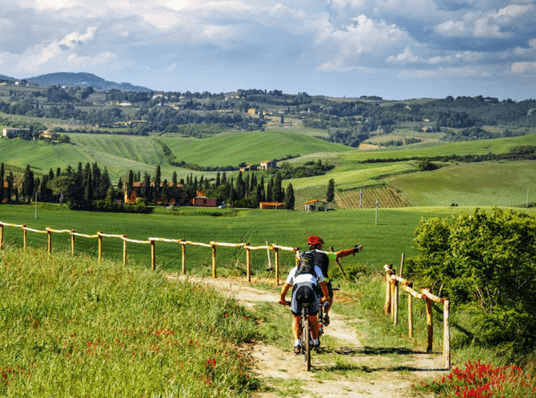 Cycling in Chianti area - Tuscany